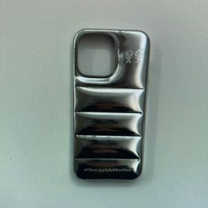 Apple Metallic Silver Phone Case